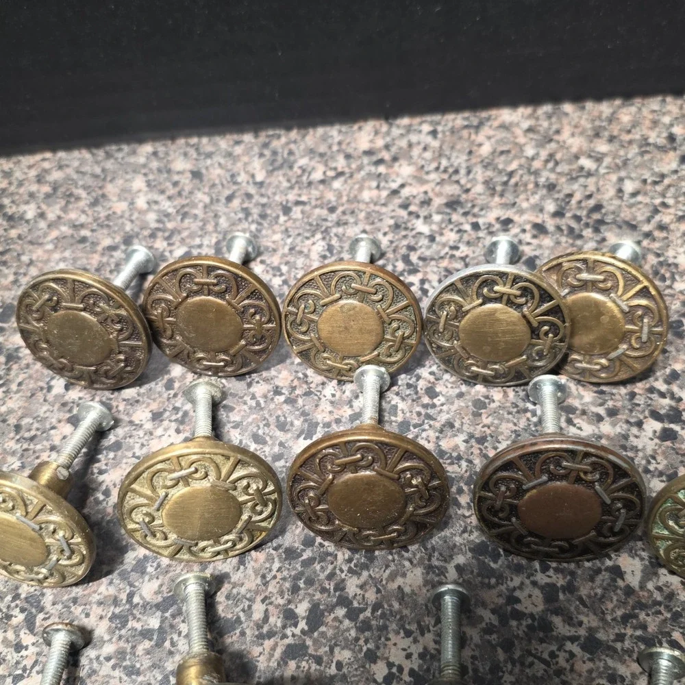 Vintage 1960s Amerock Carriage House Cabinet Knobs Lot Of 29 Mixed Finish 1-3/8